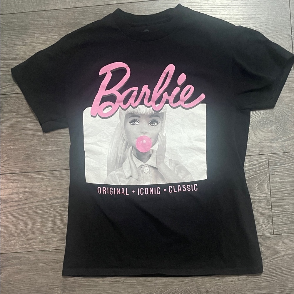 Barbie Black white pink Cotton T-Shirt siz small 2023